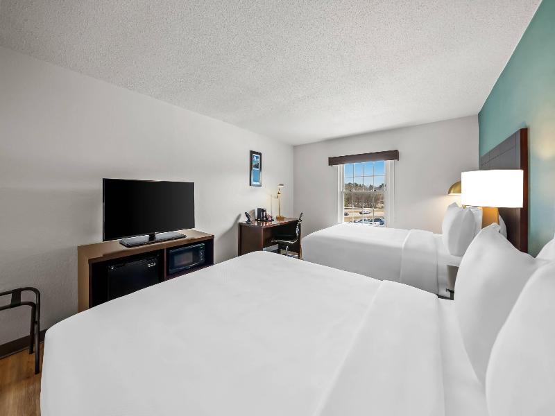 Comfort Inn Foxboro - Mansfield image