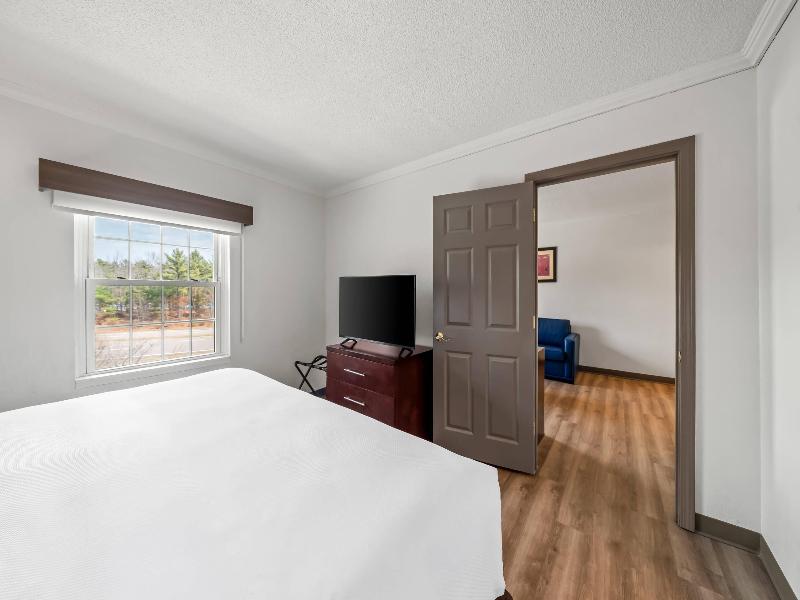 Comfort Inn Foxboro - Mansfield image