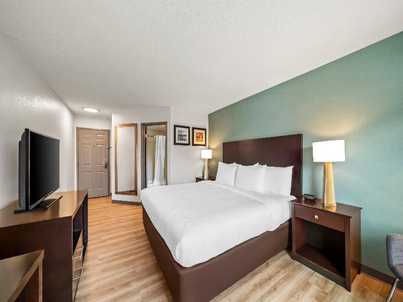 Comfort Inn Foxboro - Mansfield image