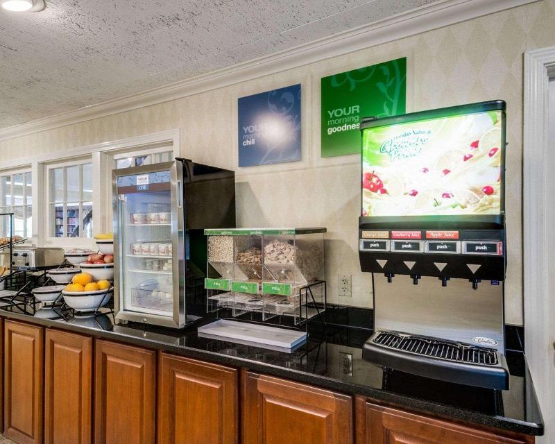 Comfort Inn Rockland - Boston image