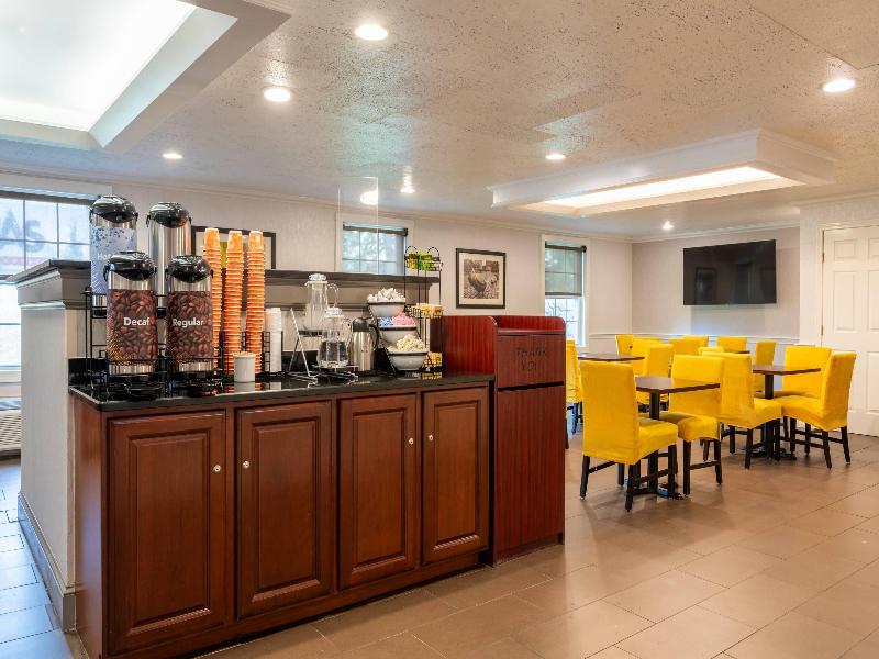 Comfort Inn Rockland - Boston image