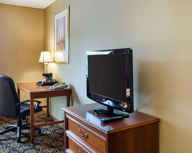 Comfort Inn Rockland - Boston image