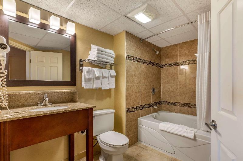Comfort Inn Rockland - Boston image