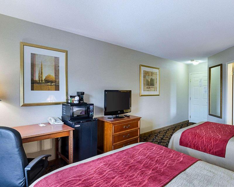 Comfort Inn Rockland - Boston image