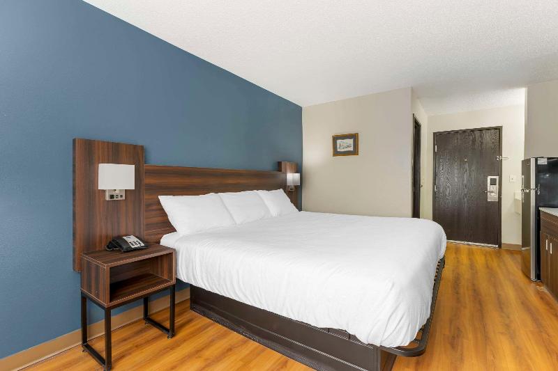 Suburban Studios Lavale-Cumberland image