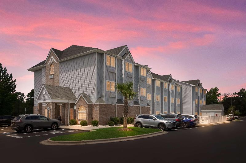 Quality Inn Shallotte Near Ocean Isle Beach image