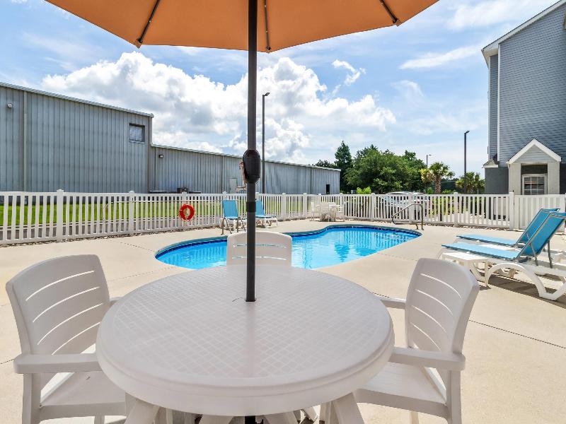 Quality Inn Shallotte Near Ocean Isle Beach image