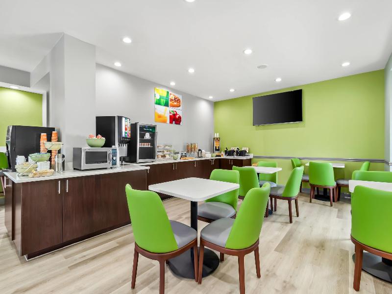 Quality Inn Shallotte Near Ocean Isle Beach image