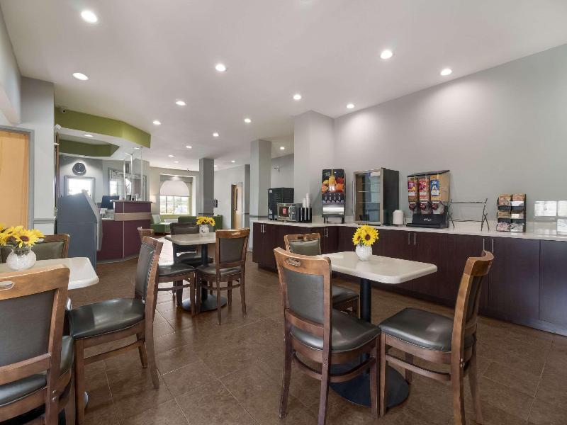 Quality Inn Shallotte Near Ocean Isle Beach image