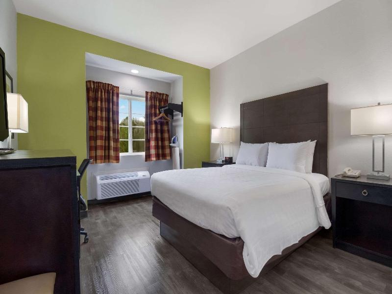 Quality Inn Shallotte Near Ocean Isle Beach image