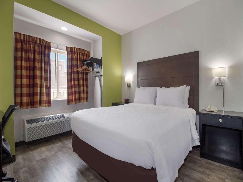 Quality Inn Shallotte Near Ocean Isle Beach image