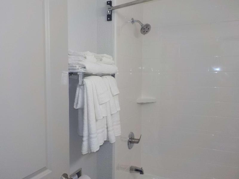 Quality Inn Shallotte Near Ocean Isle Beach image