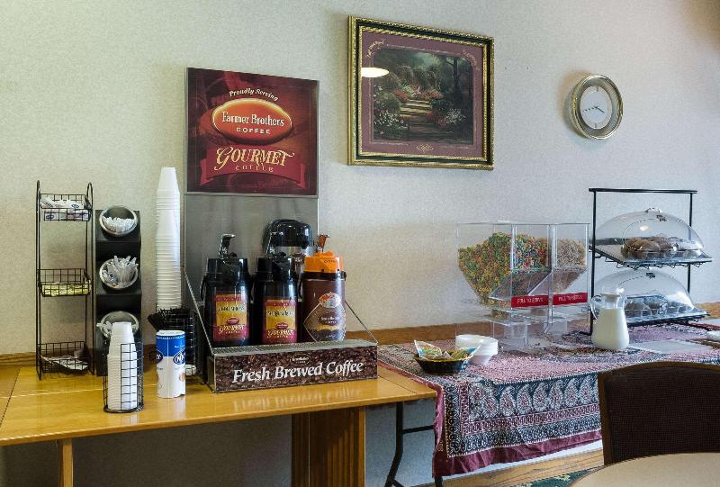Rodeway Inn Wahpeton image 6