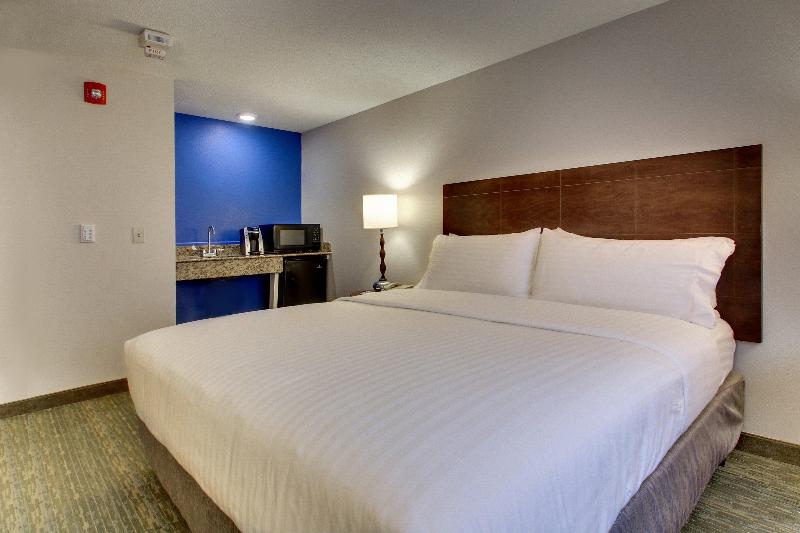 Holiday Inn Express Lincoln East White Mountains image