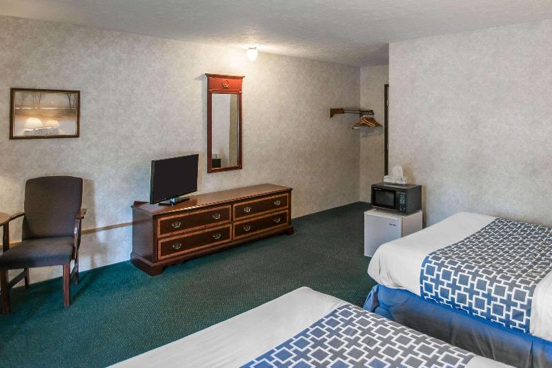 Econo Lodge Hornell Hornell image