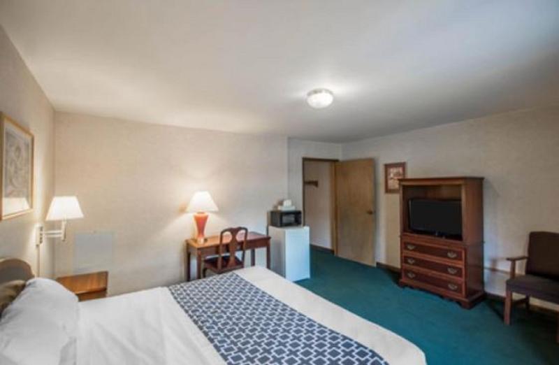 Econo Lodge Hornell Hornell image