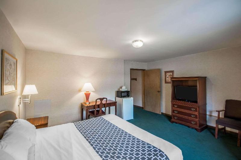 Econo Lodge Hornell Hornell image