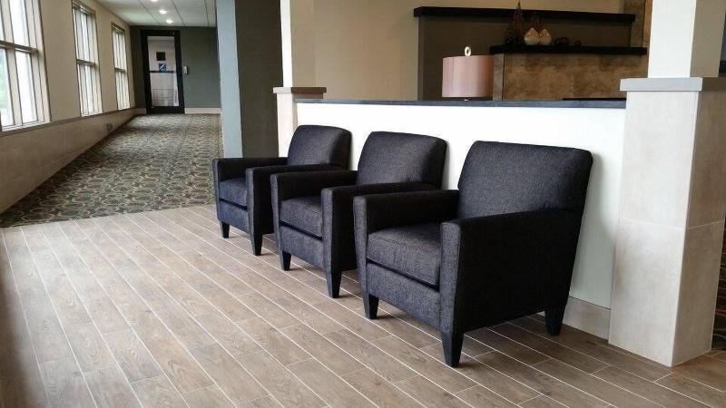 Quality Inn Geneseo Area image