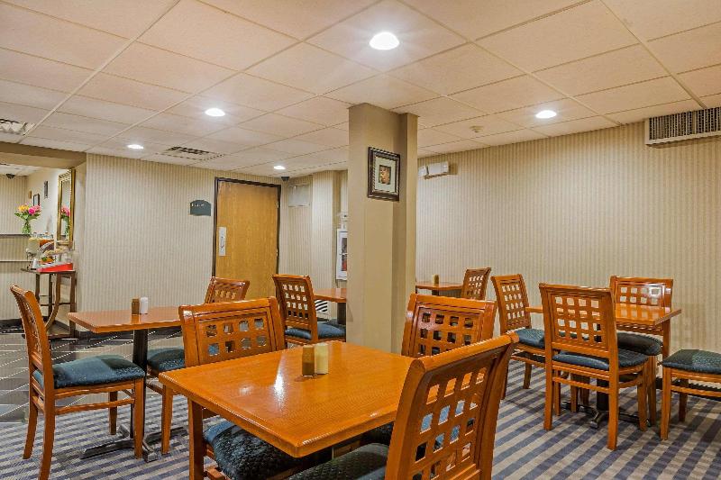 Quality Inn Hyde Park - Poughkeepsie North image