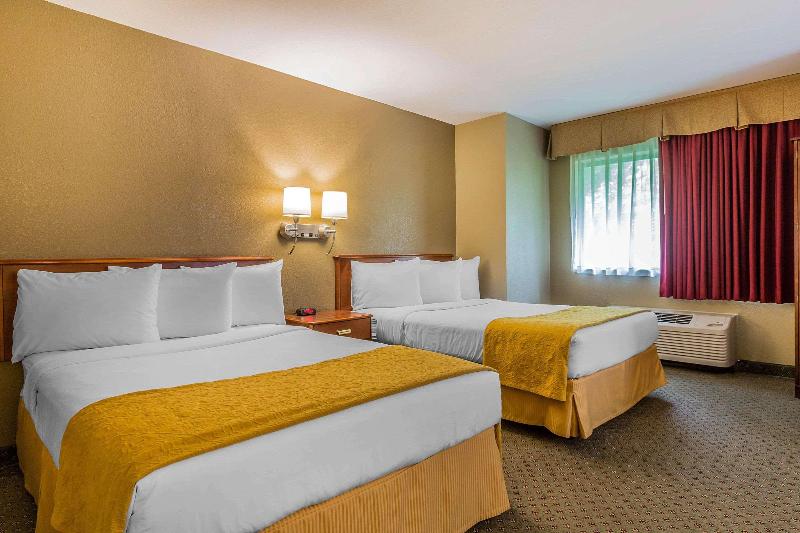 Quality Inn Hyde Park - Poughkeepsie North image