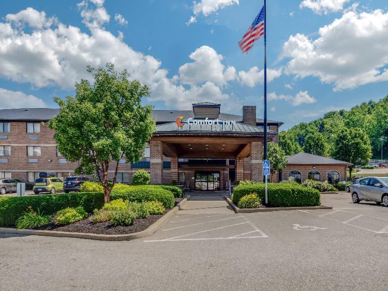 Comfort Inn Millersburg image