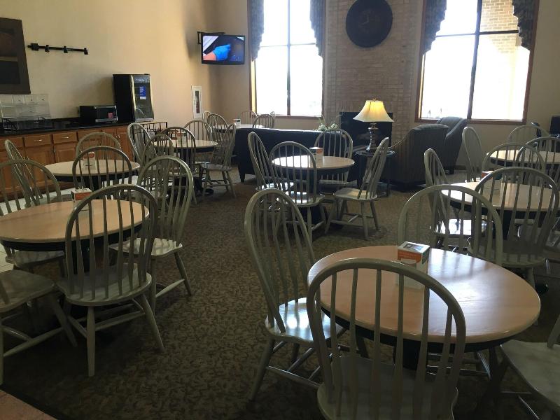 Comfort Inn Millersburg image