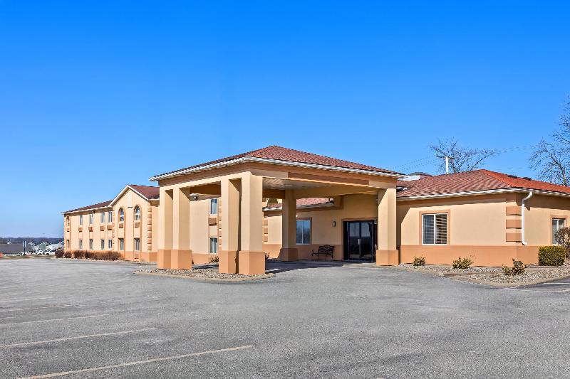 Quality Inn & Suites image