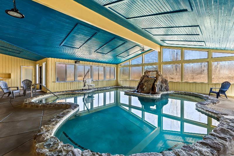 Quality Inn & Suites image