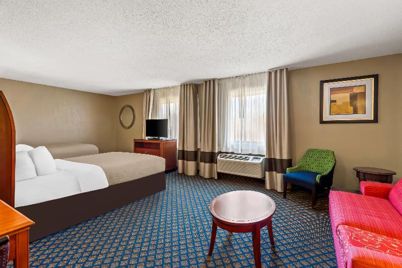 Quality Inn & Suites image