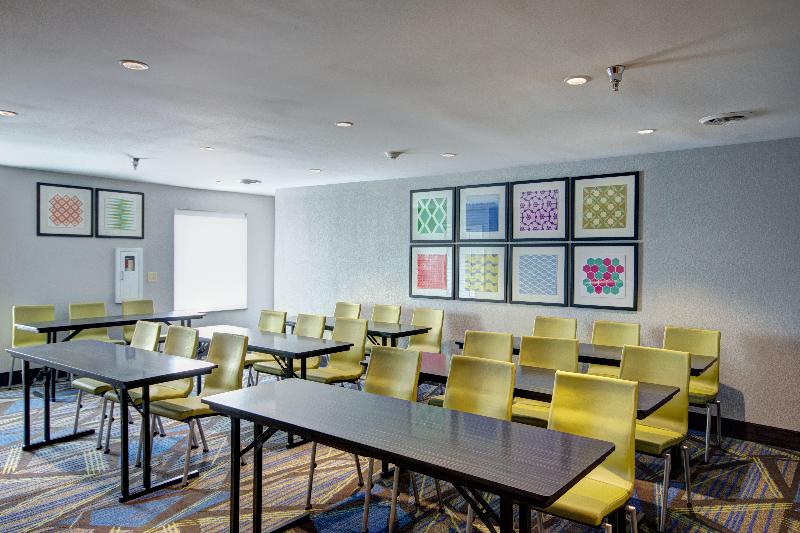 Holiday Inn Express Columbus South image