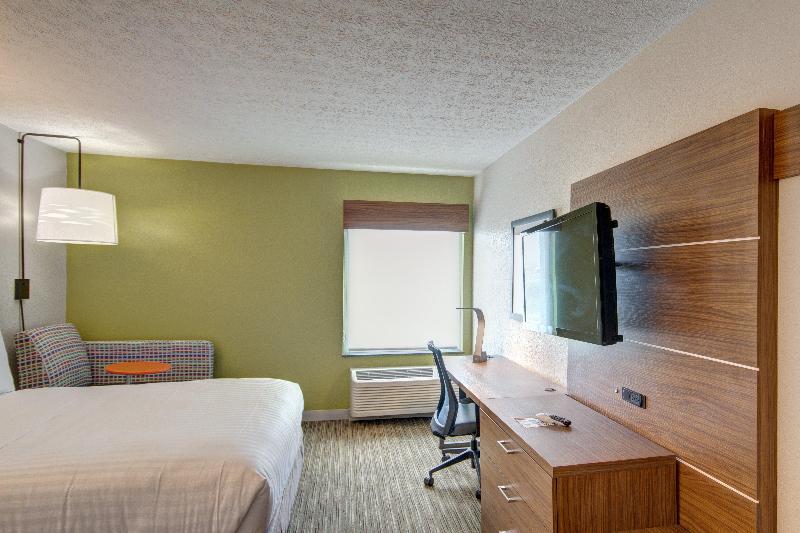 Bed room