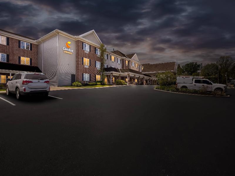 Comfort Suites Hotel and Conference Center image