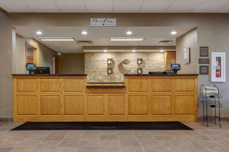 Comfort Suites Hotel and Conference Center image