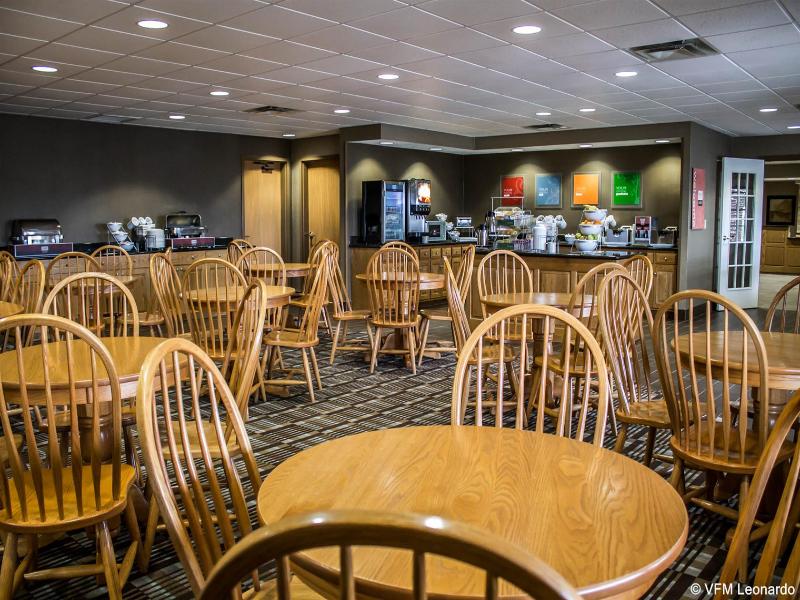 Comfort Suites Hotel and Conference Center image