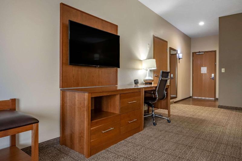 Comfort Suites Hotel and Conference Center image