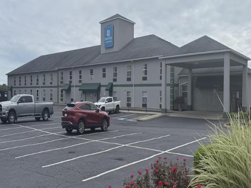 Surestay Best Western Obetz Rickenbacker Airport image