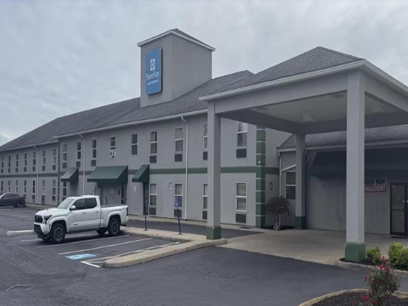 Surestay Best Western Obetz Rickenbacker Airport image