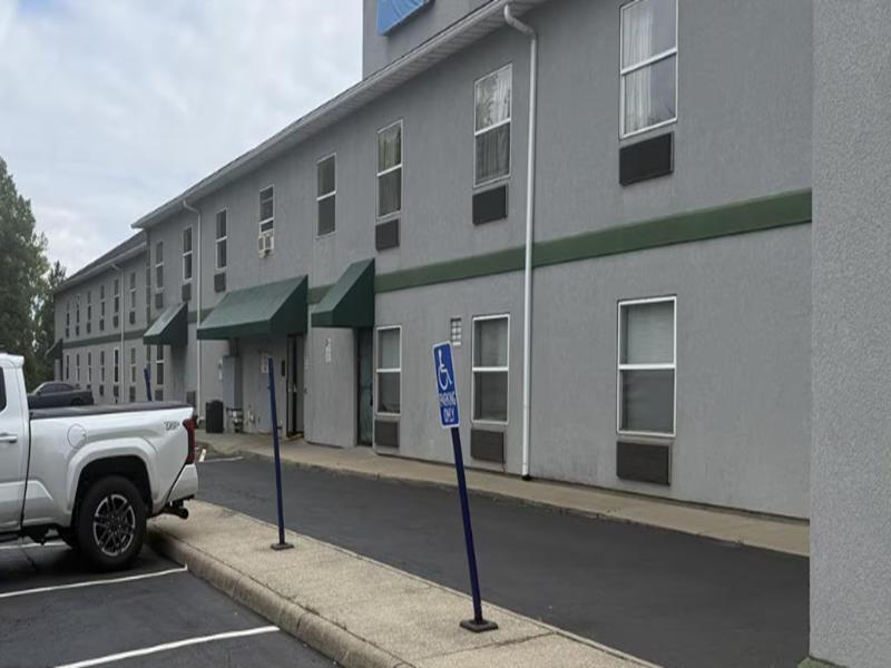 Surestay Best Western Obetz Rickenbacker Airport image