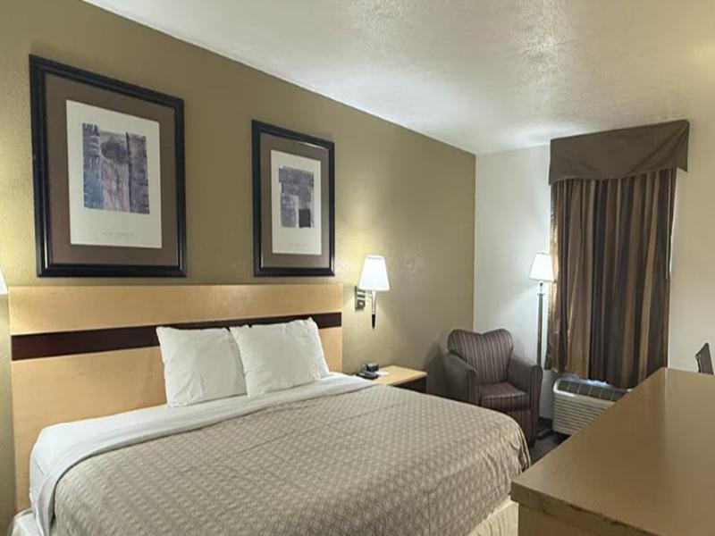 Surestay Best Western Obetz Rickenbacker Airport image