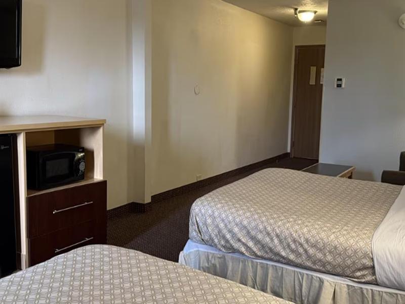 Surestay Best Western Obetz Rickenbacker Airport image