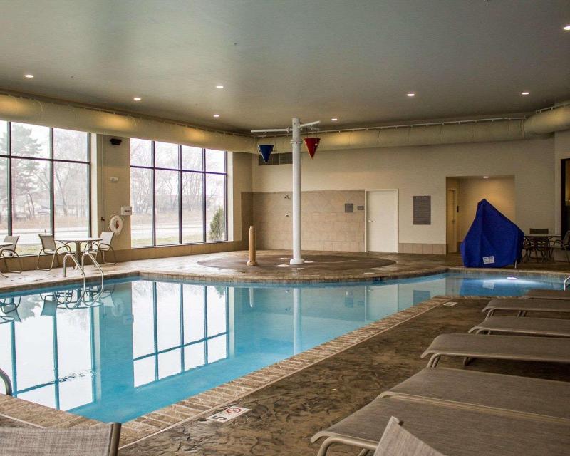Comfort Inn & Suites Wadsworth image