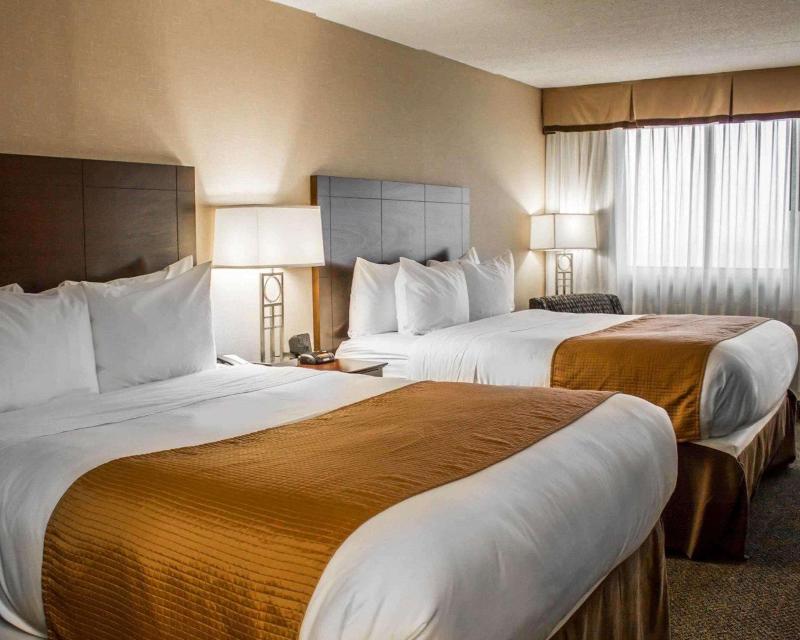 Comfort Inn & Suites Wadsworth image