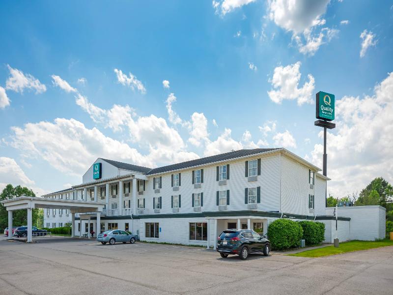 Quality Inn & Suites Bellville – Mansfield — general view