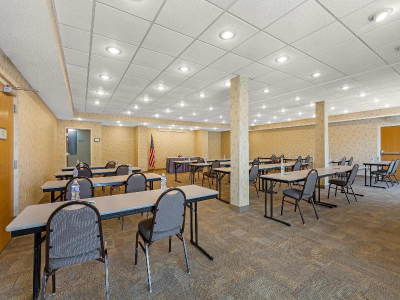Quality Inn & Suites Bellville – Mansfield image
