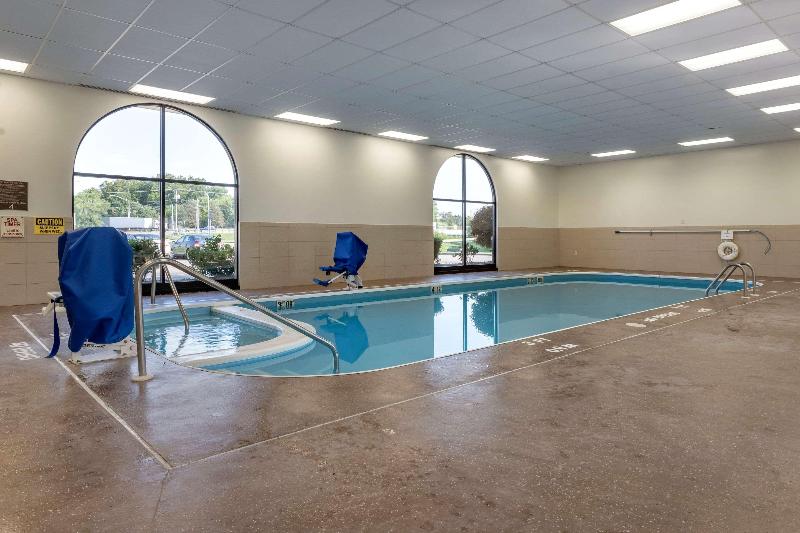 Quality Inn image