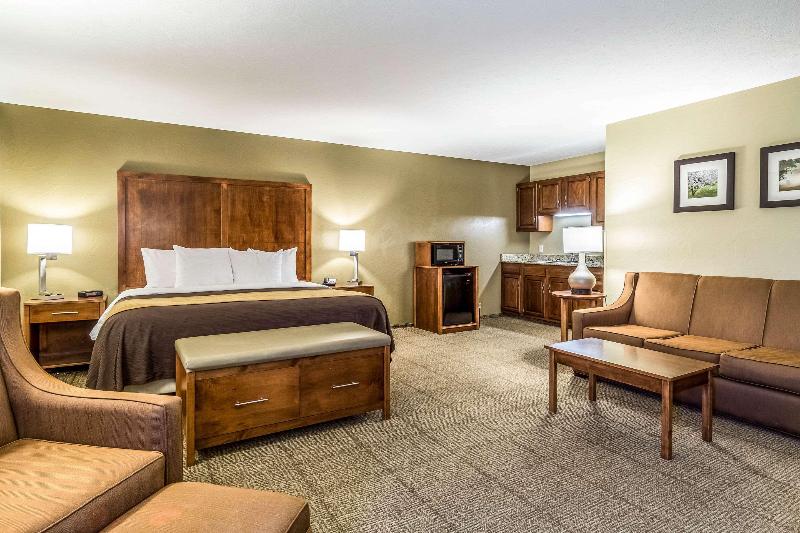 Quality Inn image