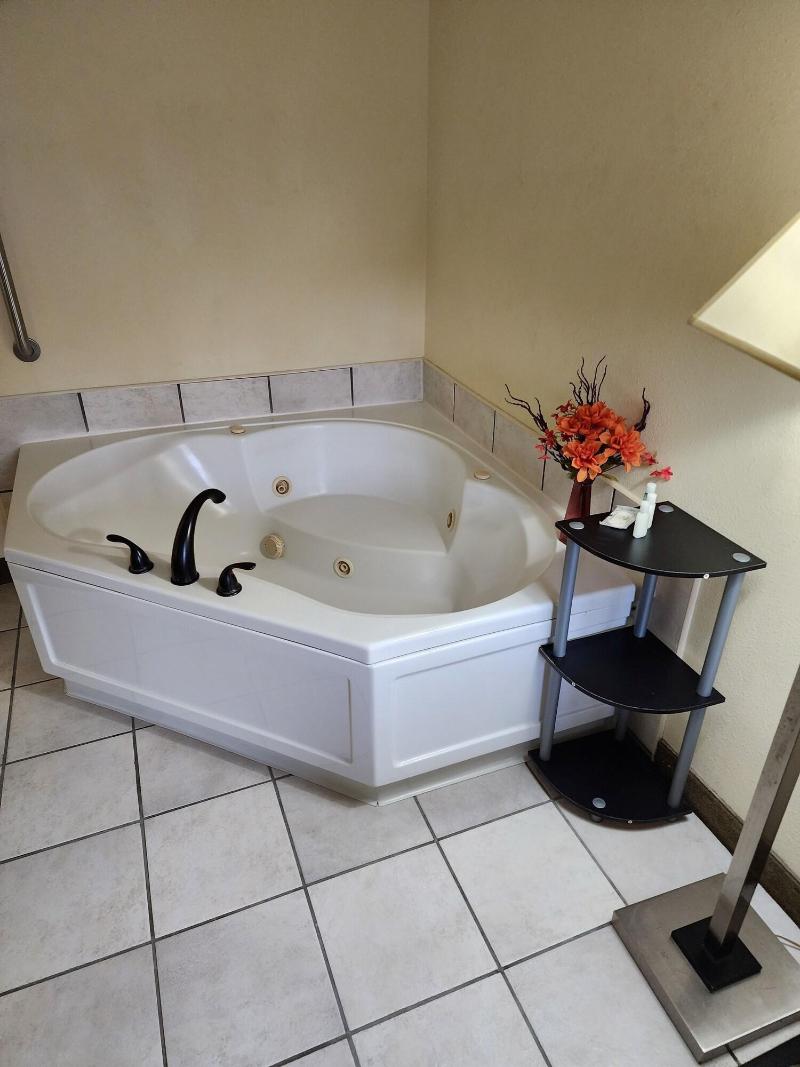 Quality Inn Wheelersbur image