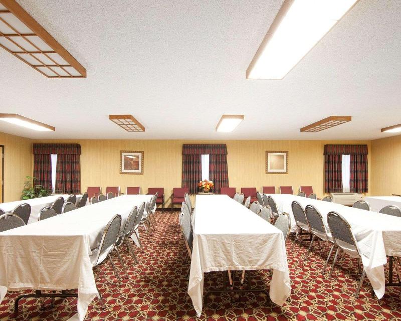 Quality Inn Wheelersbur image