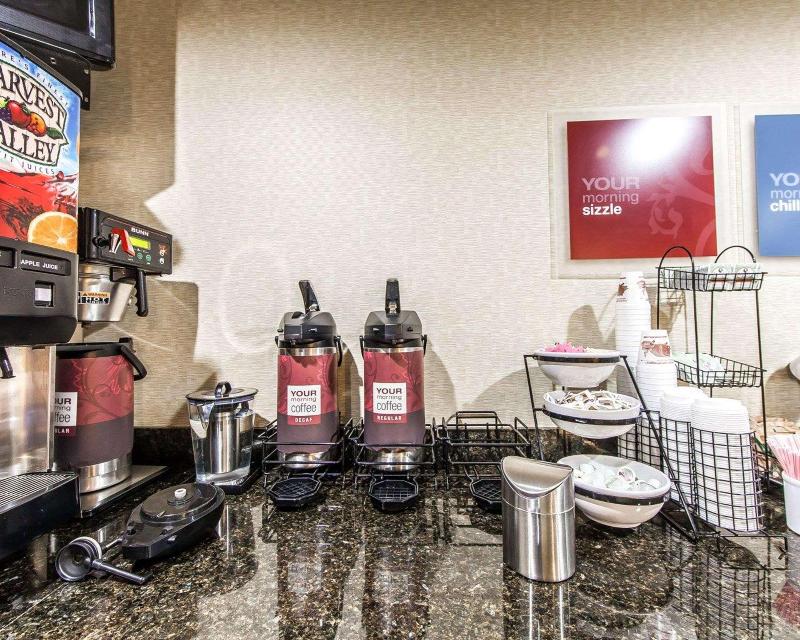 Quality Inn Wheelersbur image