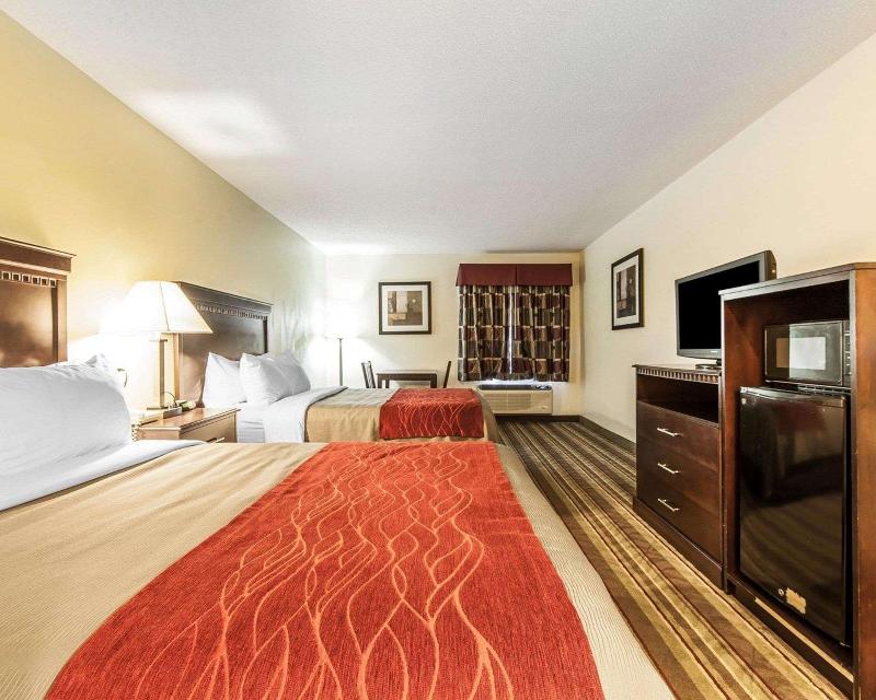 Quality Inn Wheelersbur image